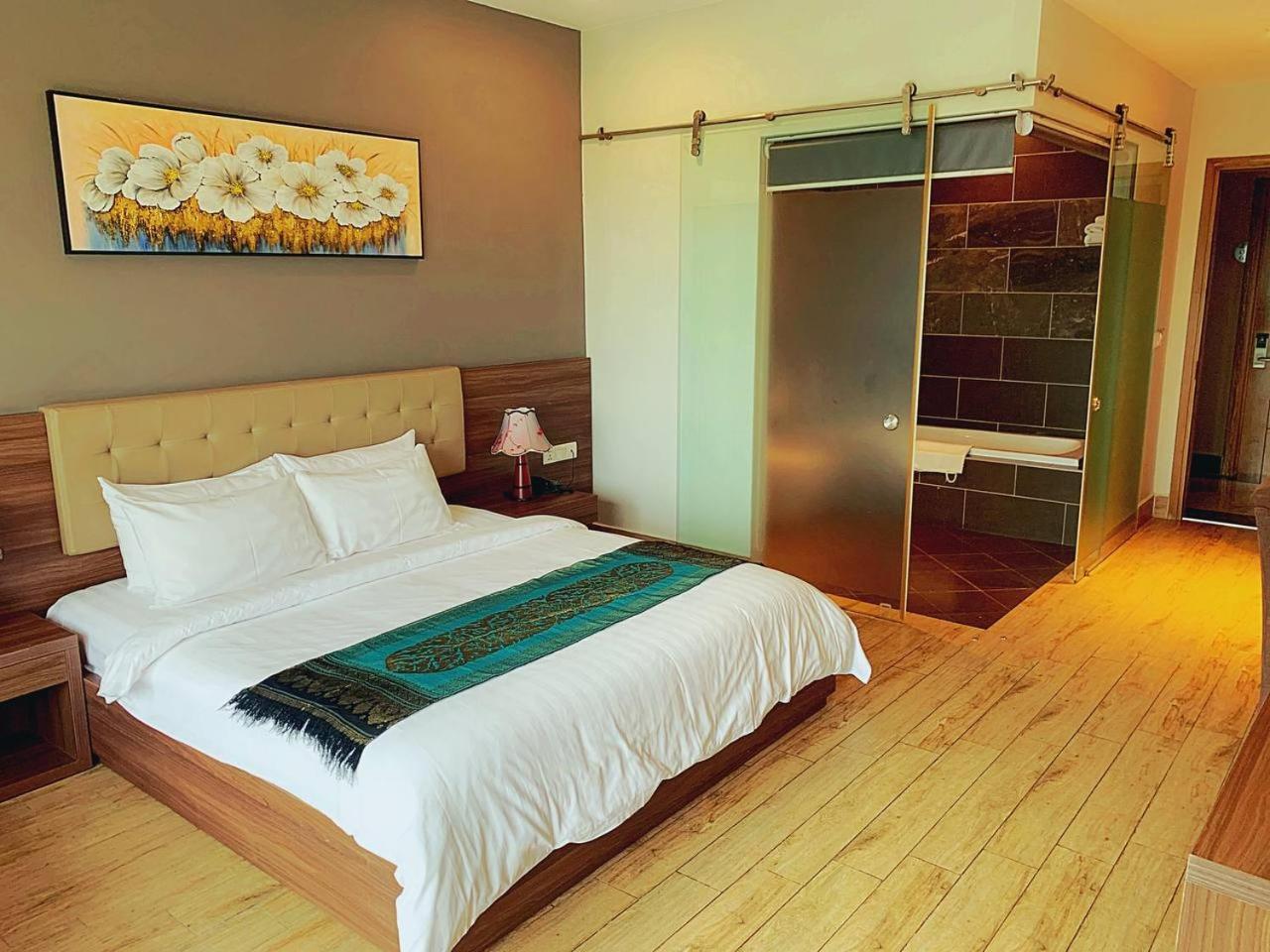 Kep Bay Hotel & Resort מראה חיצוני תמונה